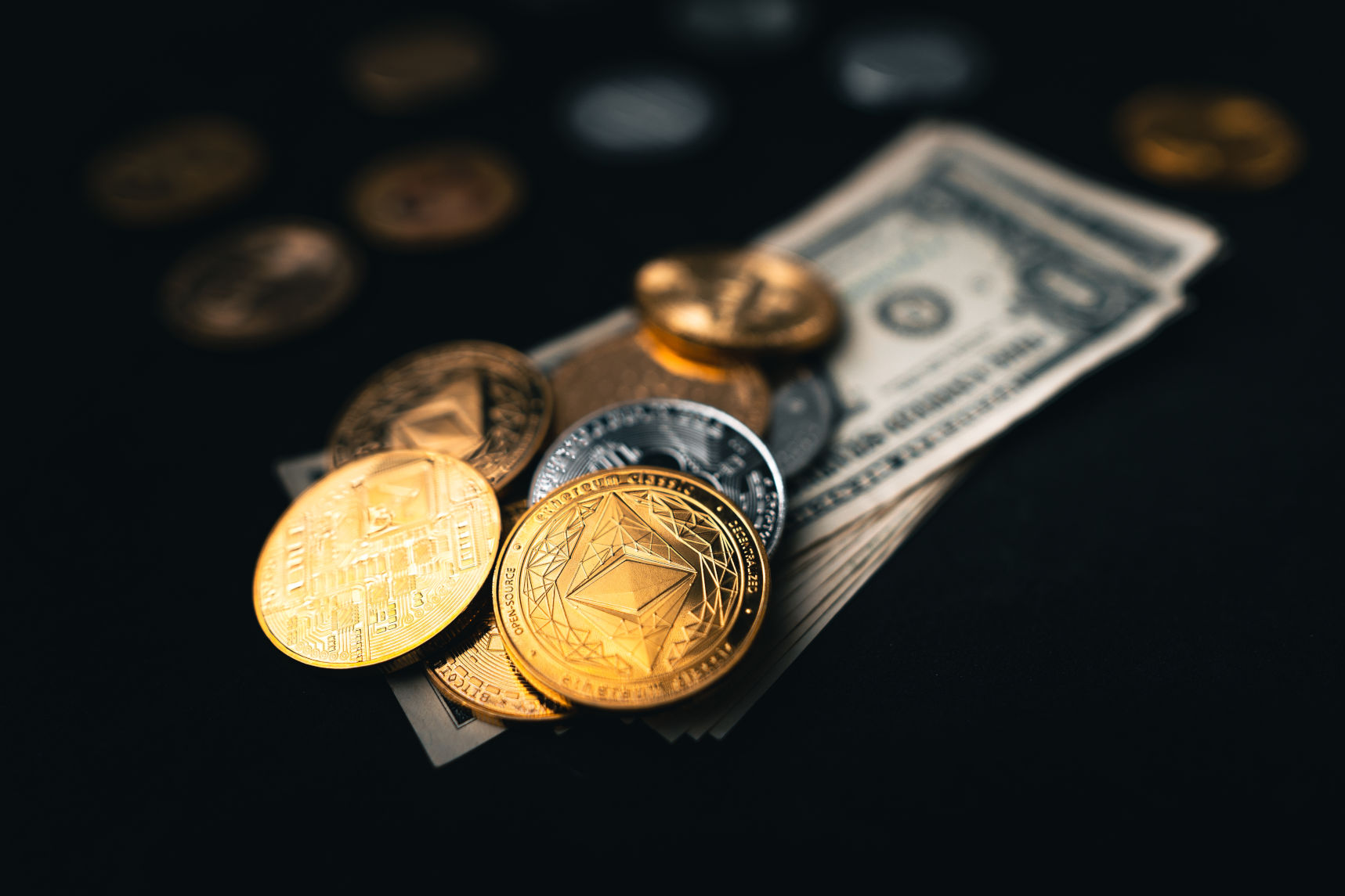DeFi Boom Poses Challenges to Crypto Marketers