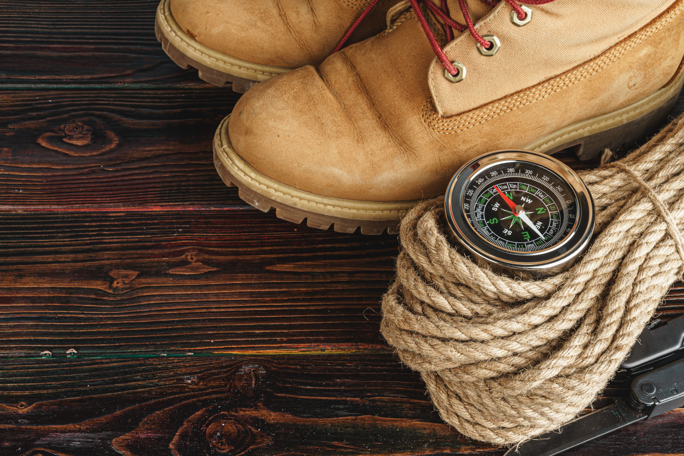Best Thorogood Shoes For A Patriotic Wearer