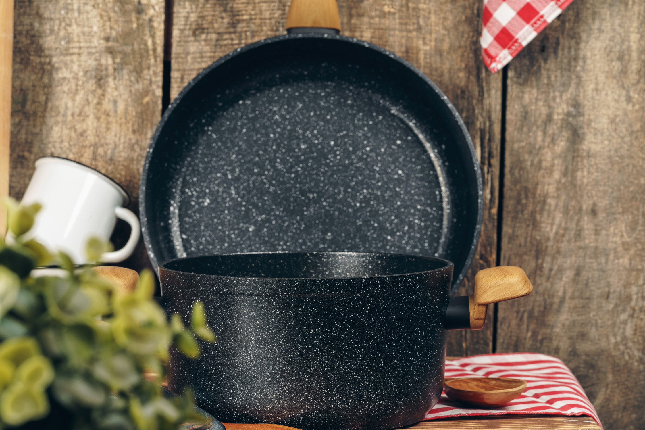 Toughest Cast Iron Skillet and Pans