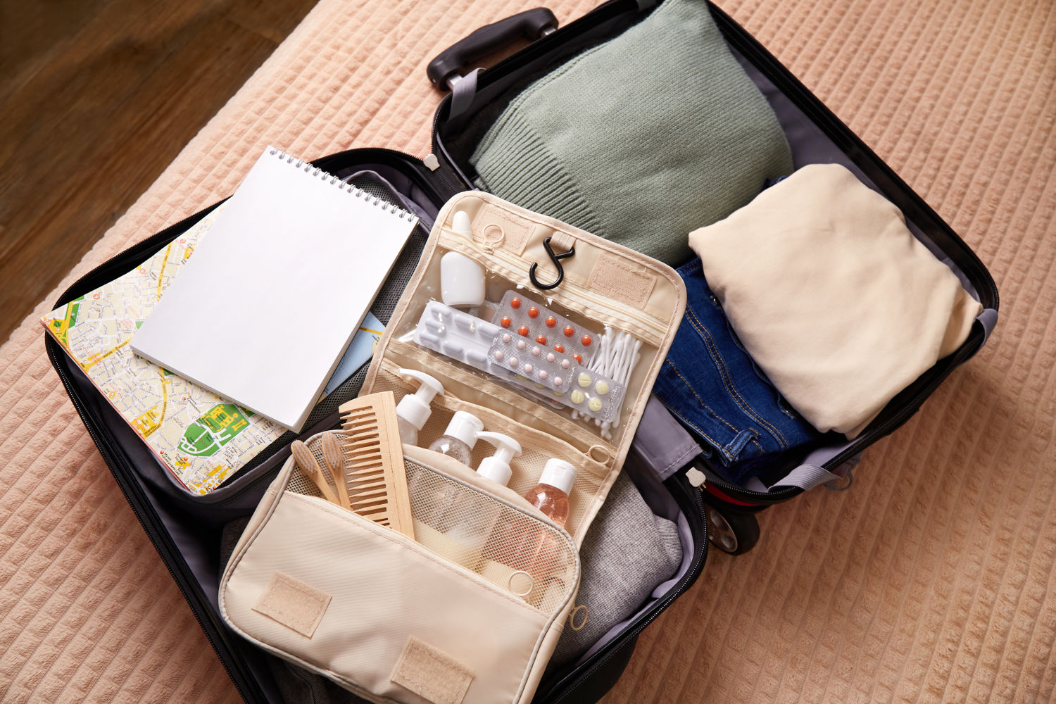 BAGSMART Hanging Toiletry Bag: Your Travel Companion for Organized Glam!