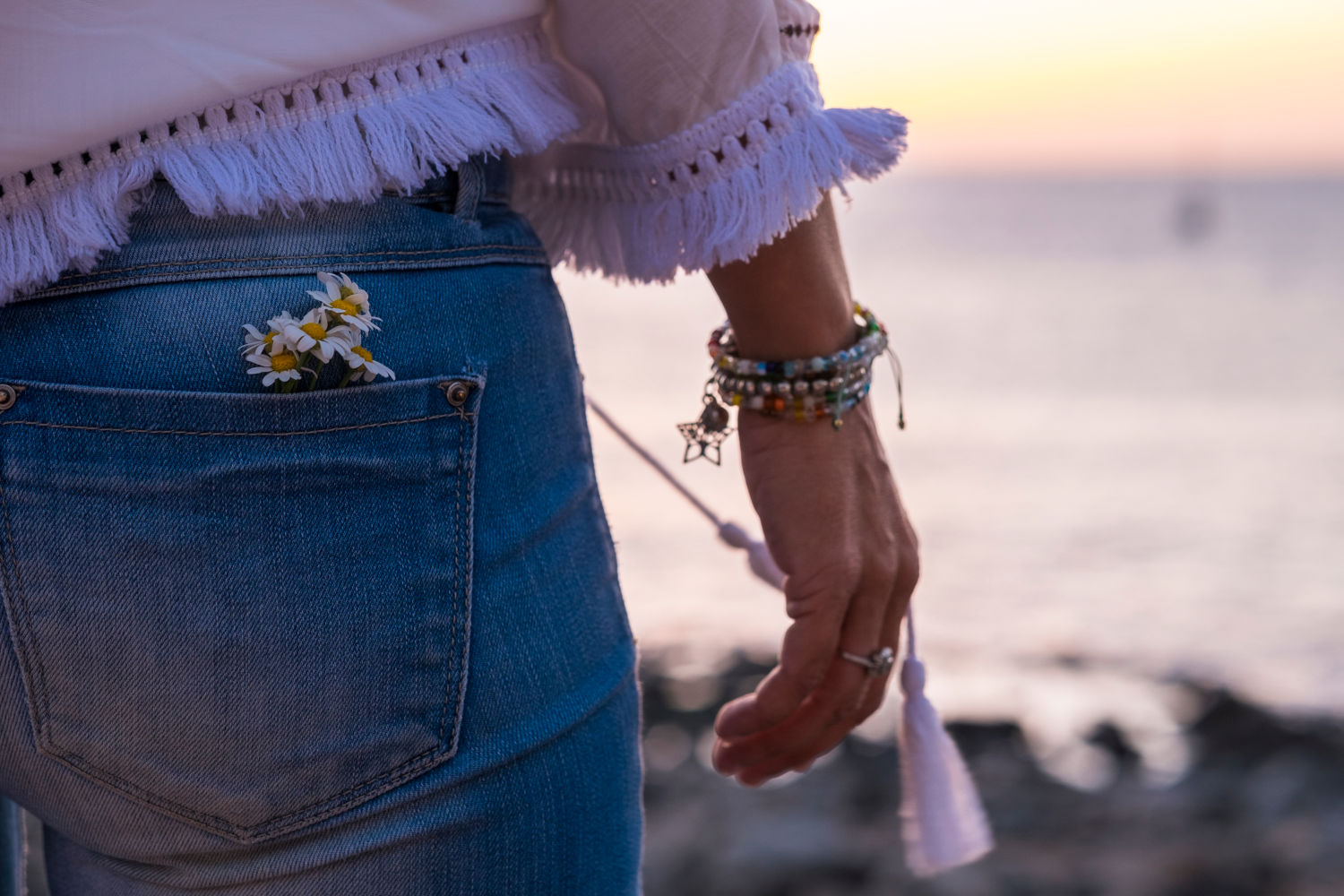 sedmart 7 Chakra Bracelets: A Blend of Healing Stones and Boho Style.