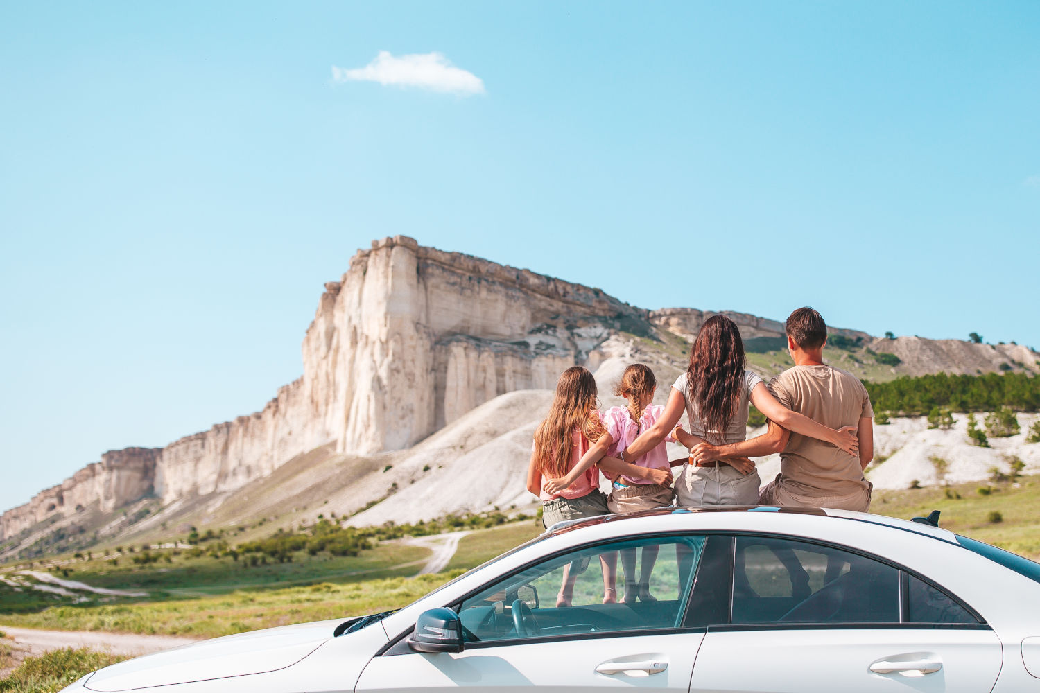 Wireless CarPlay Adapter: Is This the Co-Pilot You Never Knew You Needed for Your Road Trips